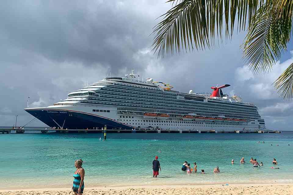 Carnival Cruise Line Sounds Alarm on UK ETA Requirement featured image